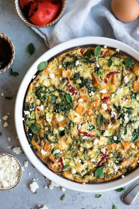 Mediterranean Sweet Potatoes, Cleanish Eating, Sweet Potato Frittata, Zucchini Frittata, Potato Frittata, Mediterranean Breakfast, Mediterranean Meals, Indulgent Food, Veggie Meals