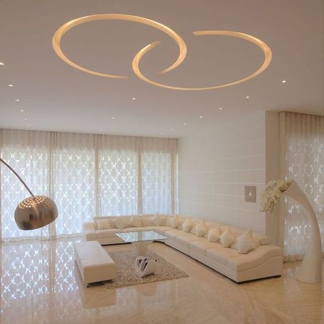 Gypsum Ceiling Design, Simple Ceiling Design, Pvc Ceiling Design, False Ceiling Living Room, Classy Living Room, Interior Ceiling Design, Pop False Ceiling Design, House Ceiling Design, Hall Interior Design