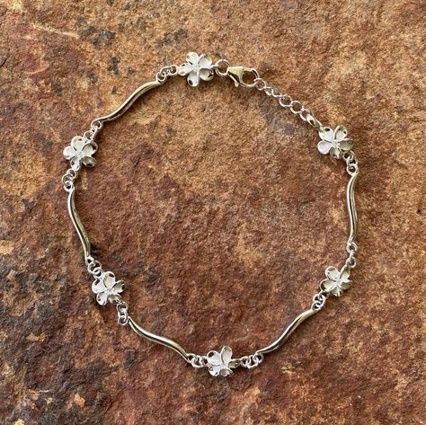 Lei Making, Silver Flower Bracelet, Most Popular Flowers, Popular Flowers, Hawaiian Jewelry, Bar Bracelet, Dope Jewelry, Funky Jewelry, Jewelry Lookbook