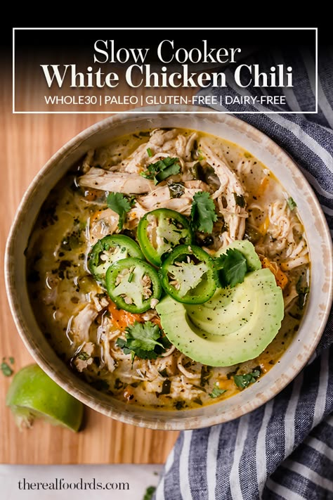 Chili White Chicken, Chicken Chili White, White Chicken Chili Recipe Crockpot, Slow Cooker White Chicken Chili, Chili White, White Chicken Chili Slow Cooker, Chicken Cooker, Chicken Chili Crockpot, Slow Cooker Chicken Chili