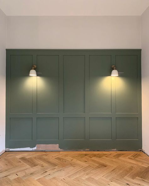 Heaton Mess on Instagram: “22. Green - a couple of weekends ago we put three coats of F&B Card Room Green on the panelling - so now whenever anyone says ‘green’ -…” Casa Rock, Wall Paneling Diy, Accent Walls In Living Room, Dining Room Walls, Master Bedrooms Decor, Room Remodeling, Diy Home Improvement, New Classic, Decoration Design