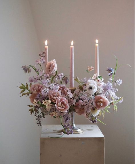 Candelabra Flowers, Baroque Wedding, Sweet 16 Themes, Astronaut Birthday, Wedding Reception Design, Reception Design, Flower Studio, Wedding Decor Inspiration, Flower Arrangements Diy