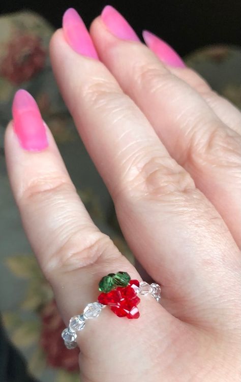 Strawberry Bead Ring, Strawberry Ring Beads, Strawberry Ring, Strawberry Crystal, Beaded Ring, Strawberry Fruit, Bracelets Diy, Beaded Rings, Favorite Rings