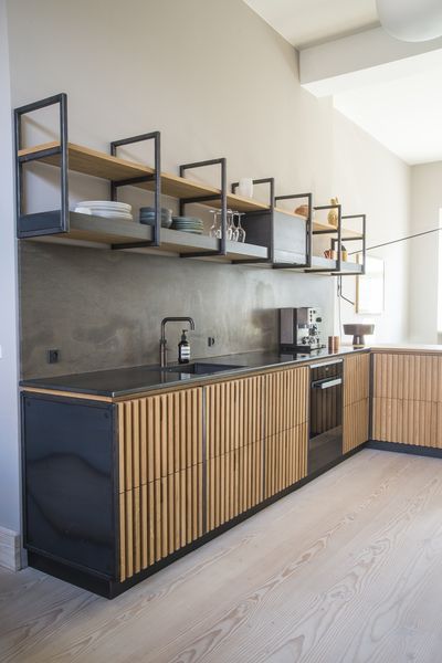 Dirty Kitchen, Industrial Kitchen Design, Simple Kitchen Design, Industrial Style Kitchen, Casa Country, Kitchen Models, Simple Kitchen, Kitchen Room Design, Kitchen Inspiration Design