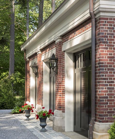 Brick Colonial House, Renovation Facade, Red Brick House Exterior, Red Brick Exteriors, Colonial House Exteriors, Exterior House Colors Combinations, Historic Renovation, Red Brick House, Brick Exterior House