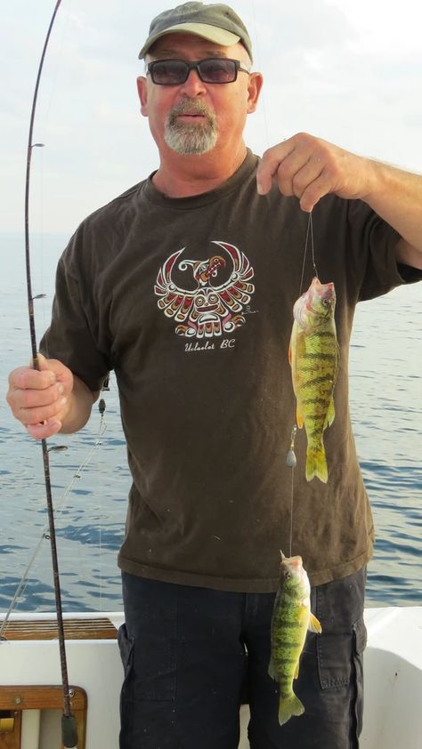 The Lazy Man’s Rig To Perch Fishing Success by Darryl Choronzey – Great Lakes Angler Ice Fishing Tips, Yellow Perch, Lazy Man, Fishing Hacks, Perch Fishing, Anchor Rope, Rocket Scientist, Grilled Dinner, Fishing Stuff