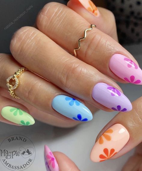 Rainbow Nails Design, Rainbow Nail, Colorful Nails, May Nails, Summery Nails, Blush Nails, Cute Gel Nails, Nagel Inspo, Short Acrylic Nails Designs