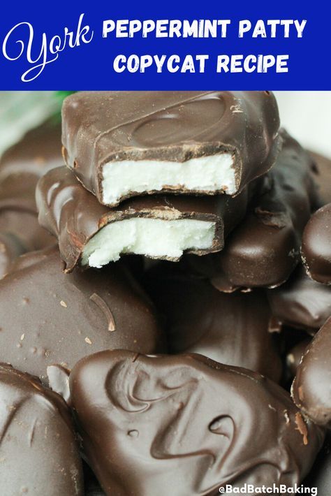 York Mint Patties, Peppermint Patties Recipe, Tempered Chocolate, Peppermint Patty Recipe, Homemade Peppermint Patties, Batch Baking, York Peppermint Patty, Easy Candy Recipes, Peppermint Candies