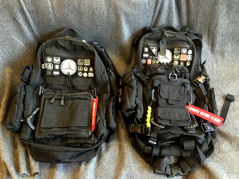 Left: Litespeed V2 Right: Litespeed V1 Mochila Edc, Tactical Bags, Edc Bag, Edc Tactical, Tac Gear, Inside My Bag, Tactical Gear Loadout, Tactical Equipment, Computer Backpack