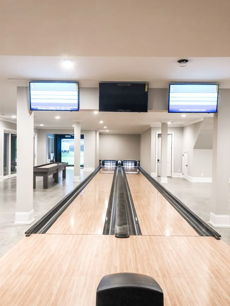 At Home Bowling Alley, Indoor Bowling Alley Home, Residential Bowling Alley, Bowling Alley In House, Shuffle Board Table, Indoor Bowling Alley, Game Lounge, Home Bowling Alley, Big Houses Interior