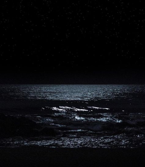 The Meditative Beauty Of Nighttime In Dreamy Photographs By Neil Kryszak Ocean At Night, Beach At Night, Night Swimming, Dark City, Blackest Night, Beautiful Dark Art, Winter Wonder, The Night Sky, Night Aesthetic