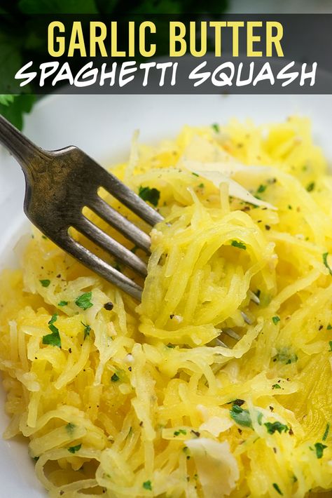 Garlic Parmesan Spaghetti, Low Carb Spaghetti Squash, Spaghetti Squash Recipes Chicken, Carb Free Snacks, Garlic Parmesan Spaghetti Squash, Spaghetti Squash Spaghetti, Spaghetti Squash Recipes Healthy, Spaghetti Squash Recipes Easy, Squash Spaghetti