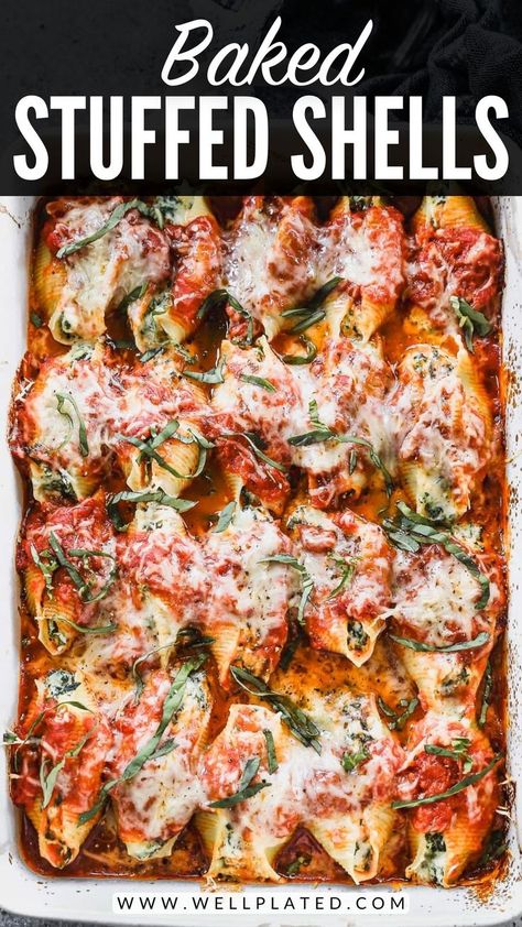 Spinach stuffed shells with ricotta cheese and marinara are classic Italian-American comfort food. A freezer-friendly recipe that's easy too! Healthy Stuffed Shells, Baked Stuffed Shells, Pasta Recipes Easy Fast, Easy Stuffed Shells, Spinach Healthy, Spinach Stuffed Shells, Zucchini Side Dishes, Stuffed Shells Ricotta, Shells Recipe