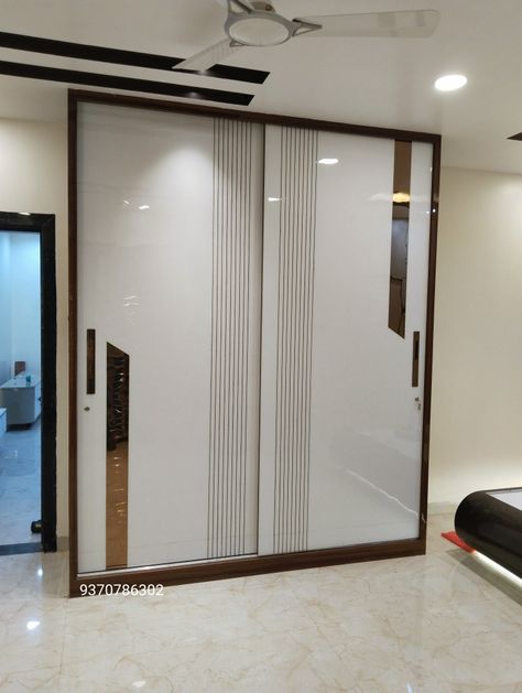 Full height door sliding Slide Almari Design, Bedroom Wardrobe Sliding Doors, Sliding Door Wardrobe Designs Luxury, Sliding Wardrobes For Bedrooms, Wardrobe Door Design Modern, Slider Door Design, Sliding Wardrobe Laminate Design Modern, Sliding Almirah Designs, Sliding Wardrobe Doors Luxury