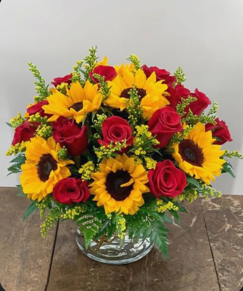 Sunflower And Roses Centerpieces, Yellow And Orange Flower Arrangements, 50th Anniversary Flower Arrangements, Yellow And Red Flower Arrangements, Sunflower Roses Bouquet, Rose Arrangements Diy, Flowers Arrangements Birthday, Sunflower Arrangements Vases, Roses And Sunflowers Bouquet