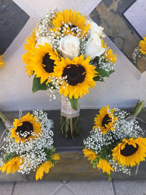 Sunflowers and Baby's Breath bouquet by Alta Fleura Sunflower Bridesmaid Bouquet, White Rose Wedding Bouquet, Rustic Summer Wedding, Sunflower Party, Sunflower Wedding Bouquet, Sunflower Themed Wedding, White Roses Wedding, Rose Wedding Bouquet, Sunflower Bouquets