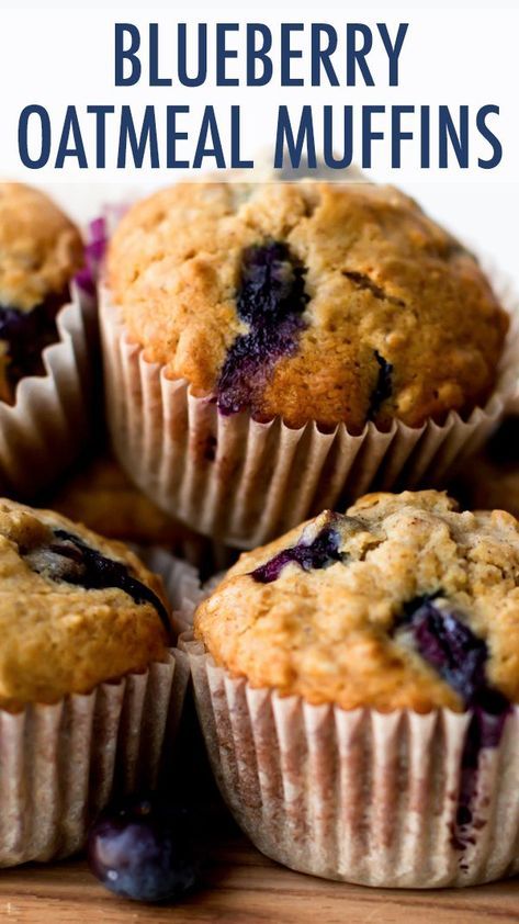 Blueberry Oat Muffins, Oatmeal Muffins Healthy, Workout Smoothie Recipes, Blueberry Oatmeal Muffins, Blueberry Oat, Berry Muffins, Blueberry Oatmeal, Crunches Workout, Muffin Recipes Blueberry