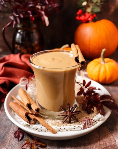 Pumpkin Pecan Cobbler, Homemade Liquor, Homemade Pumpkin Spice, Easy Pumpkin Pie, Liqueurs Recipes, Cream Liqueur, Tailgating Recipes, Pumpkin Recipes Dessert, Pumpkin Cream