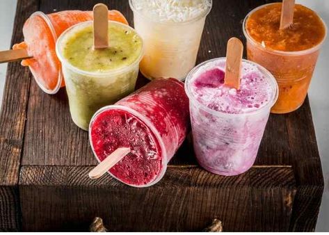 Alcohol Popsicles, Adult Popsicles, Matcha Frappuccino, Alcoholic Popsicles, Boozy Popsicles, Avocado Ranch Dressing, Popsicles Recipe, Strawberry Crisp, Treats Recipes