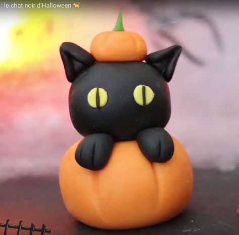 Fimo Halloween, Easy Clay Sculptures, Polymer Clay Halloween, Craft Halloween, Halloween Clay, Clay Magnets, Diy Air Dry Clay, Kraf Diy, Clay Diy Projects