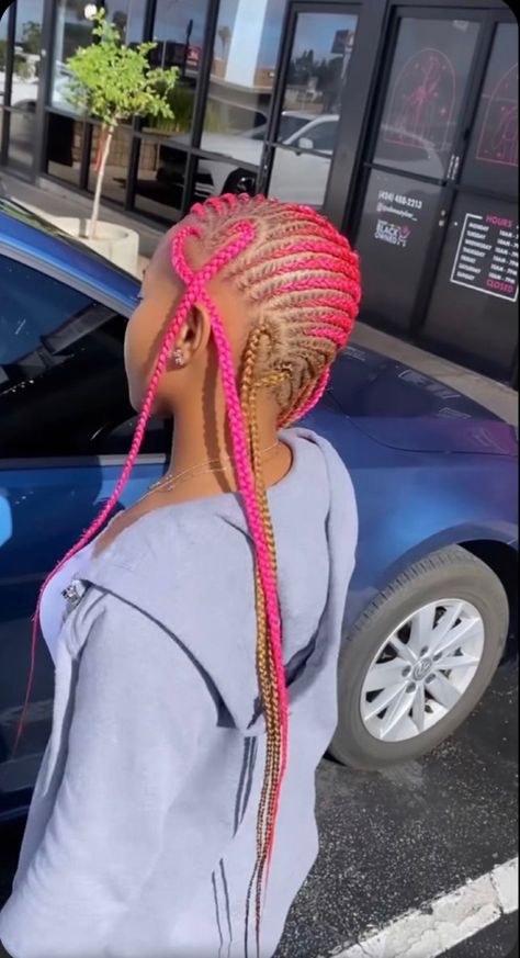 Pink And Black Feed In Braids, Pink Lemonade Braids, Lemonade Braids With Heart, Colors Braids, Clean Hairstyles, Hair Flicks, Bhaddie Hairstyle, Brown And Pink Hair, Unique Braided Hairstyles