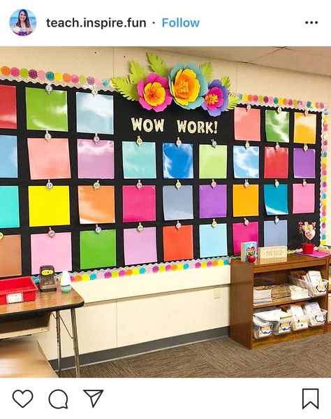 Wow work Student Work Wall, فن الرسم بالمسامير, Tropical Classroom, Art Classroom Management, Science Classroom Decorations, School Board Decoration, Boards Ideas, Teacher Classroom Decorations, Prek Classroom