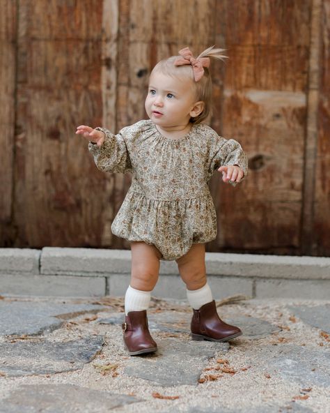 Fall Toddler Outfits, Bubble Clothes, Romper Fall, Baby Bubble Romper, Golden Garden, Baby Girl Clothes Winter, Santa Outfit, Holiday Attire, Baby Bubble