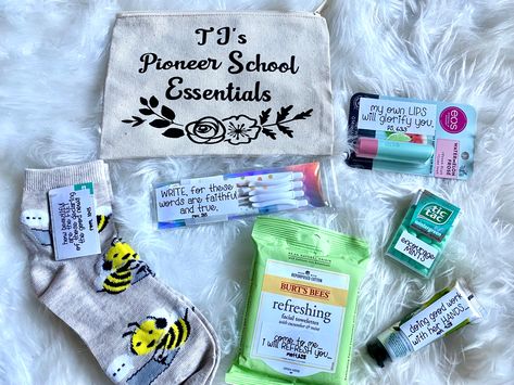 Pioneer Essentials Jw, Jw Ske Gifts, Jw Pioneer School Gift Ideas 2023, Pss Gifts Jw, Pioneer School Gifts Jw Spanish, Gift Ideas For Pioneers Jw, Pioneer Survival Kit Jw Gift Ideas, Jw Party Ideas, Jw Pioneer Gifts Ideas Diy Spanish