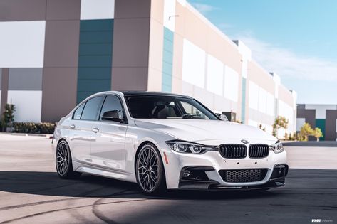 BMW 3 series 340i F30 White with VMR V802 Aftermarket Wheels | Wheel Front | Aftermarket Wheels Gallery - Click for more info on wheel model, size, offset and finish. White Bmw 3 Series, Bmw White, White Bmw, Bmw Car Models, Black Bmw, Carros Bmw, Mobil Bmw, Dream Cars Bmw, Custom Bmw