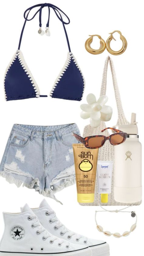 Beach day 🏖️ Surfergirl Style, Casual Beach Outfit, Sommer Strand Outfit, Cute Beach Outfits, Beachy Outfits, Preppy Summer Outfits, Outfit Inspo Summer, Casual Preppy Outfits, Cute Lazy Day Outfits