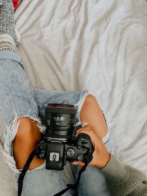 Canon EOS R6 Mirrorless DSLR Camera paired with the 50mm 1.2 L lens Photographer Self Portrait, Girls With Cameras, Photographer Pictures, Branding Photoshoot Inspiration, Photographer Inspiration, Personal Branding Photoshoot, Increase Website Traffic, Photographers Life, Business Portrait