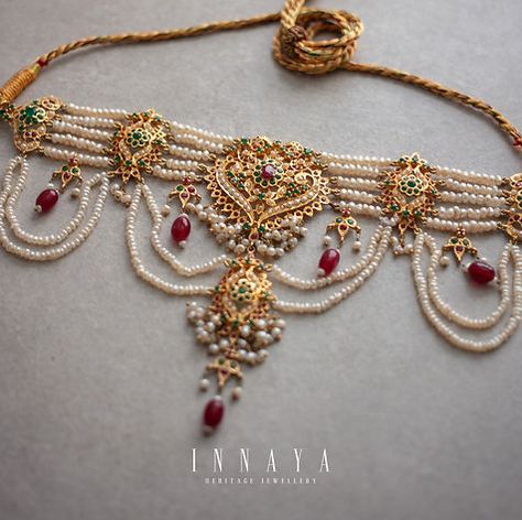 Fancy Necklaces, Rajasthani Jewellery, Kerala Saree, Gold Earrings Models, Gold Jewellry, Indian Bridal Jewelry Sets, Modern Gold Jewelry, Pretty Jewelry Necklaces, Heritage Jewellery