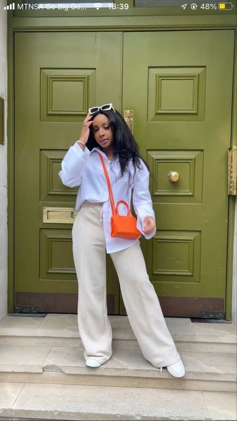 Sign Out Outfit Ideas Nigeria, Sign Out Outfit Ideas, Sign Out Outfit, Minimalist Chic Outfit, Brunch Fits, Fire Outfits, Look Work, African Print Maxi Skirt, Vacay Outfits