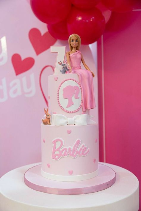 Barbie cake decor inspo, Barbie cake decor, cute cakes, 5 birthday cake, cake decor, cake decorating Vintage Barbie Cake, Barbie Cake Ideas Birthdays, Birthday Party For Adults, Pink Birthday Cake Ideas, Masha Cake, Barbie Themed Birthday Party, Barbie Cake Designs, Barbie Themed Cake, Barbie Party Decorations