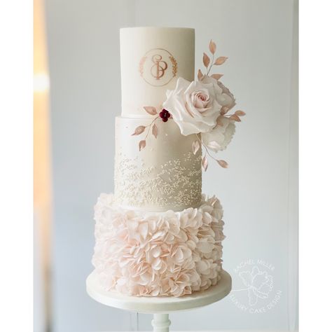 Wedding Cake With Ruffles, Wedding Cake Ruffles, Luxury Cake Design, Ruffles Wedding Cake, Rustic Cakes, Wedding Cake Designs Simple, Ruffle Wedding Cake, Rachel Miller, Art Deco Cake