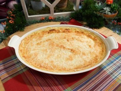 Mashed Potatoes au Gratin Recipe | Katie Lee | Food Network Potatoes Au Gratin Recipe, Au Gratin Potato Recipes, Au Gratin Recipes, Potatoes Au Gratin, Potato Dishes, Side Recipes, It's Hot, Kitchen Recipes, Vegetable Dishes