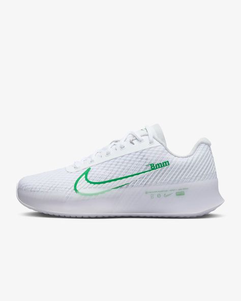 NikeCourt Air Zoom Vapor 11 Women's Hard Court Tennis Shoes. Nike.com Nike Gym Shoes, Tennis Court Shoes, Nike React Element 87, Nike Air Vapormax 2019, White Nike Shoes, Nike Air Presto, Pink Running Shoes, Womens Tennis Shoes, Nike Tennis Shoes