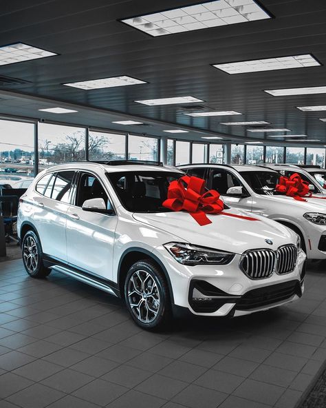 Bmw X3 Aesthetic, Bmw Suv Aesthetic, Mom Car Vehicles, Bmw Cars Aesthetic, Bmw Aesthetic, Best Cars For Teens, Carros Bmw, Mobil Bmw, Car For Teens