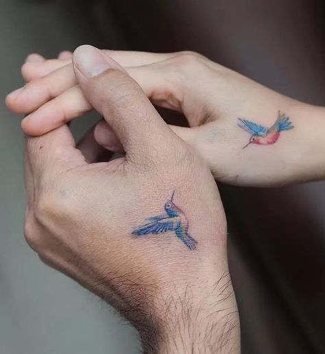 Hummingbird Tattoos That Are Not Only Artistic But Meaningful Couple Tattoo Design, Hummingbird Tattoo Meaning, Simple Couples Tattoos, Hen Tattoo, Hummingbird Tattoos, Small Hummingbird Tattoo, Bluebird Tattoo, Hawk Tattoo, Flying Bird Tattoo