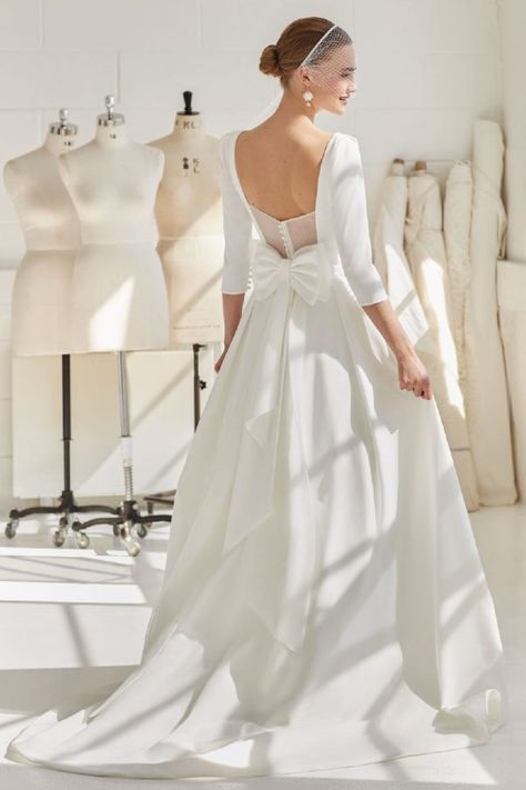 Serafina Dress with Bow detail | Ellis Bridals Wedding Dress With Bow, Ellis Bridal, Bridal Bow, Engagement Photo Dress, Plain Wedding Dress, Wedding Dress Backs, Big Wedding Dresses, Green Wedding Dresses, Mini Wedding Dresses