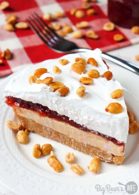 Frozen Pie Recipes, Peanut Butter Jelly Sandwich, Cookies Peanut Butter, Peanut Butter And Jelly Sandwich, Jelly Sandwich, Frozen Dessert Recipe, Nutter Butter Cookies, Frozen Pie, Strawberry Jelly