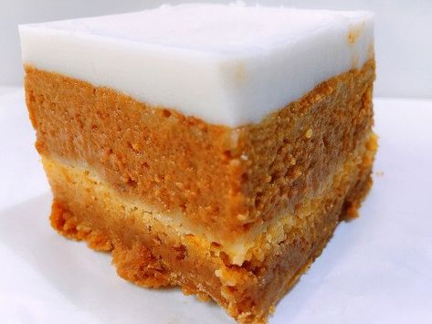 Pumpkin Haupia Squares, Pumpkin Haupia Crunch, Pumpkin Haupia Pie Recipe, Haupia Recipe Hawaiian Desserts, Dobash Cake Hawaii Recipe, Pumpkin Haupia Pie, Hawaii Desserts Easy Recipes, Haupia Desserts, Lilikoi Mochi Recipe