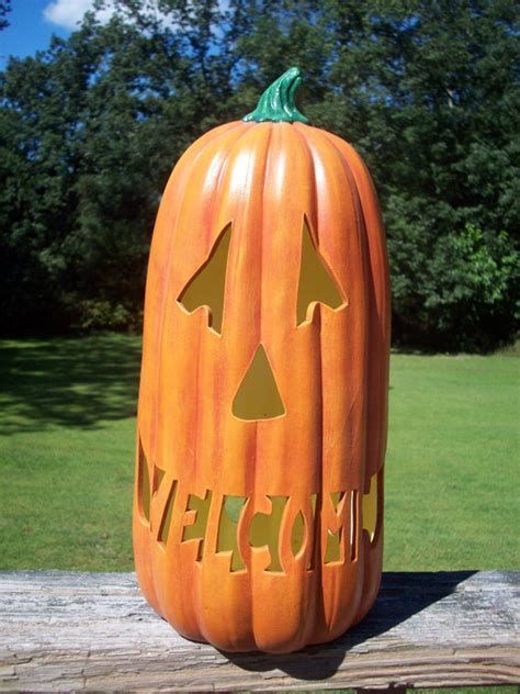 20+ Popular Ideas of Pumpkin Carving Ideas For Tall Pumpkin in 2020 Check more at https://www.instengram.com/20-popular-ideas-of-pumpkin-carving-ideas-for-tall-pumpkin-in-2020/ Tall Pumpkin Carving, Unique Pumpkin Decorating, Ceramic Carving, Pumpkin Ceramic, Tall Pumpkin, Up Pumpkin, Creative Pumpkin Carving, Light Up Pumpkins, Scary Pumpkin Carving