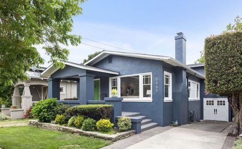 Stucco Small Homes, Dark Blue Stucco House Exterior, Light Blue Stucco House Exterior, Stucco Bungalow Exterior, Blue Stucco House Exterior, Blue Stucco House, Stucco Bungalow, Farmhouse 2023, Stucco Houses