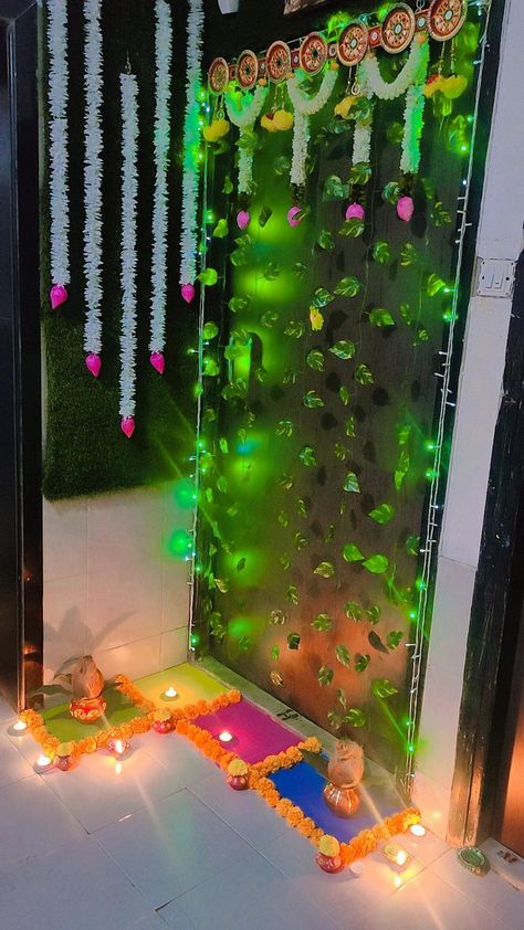 #doordecoration#doordecorationondiwali#diwalidecor#diwalispecial#diwalivibes Main Door Decoration Ideas, Entrance Door Ideas, Diwali Decorations At Home Entrance, Main Door Decoration, Entrance Decoration Ideas, Decoration Ideas For Diwali, Decoration For Diwali, Home Entrance Door, Front Door Decor Ideas