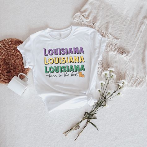 Louisiana Shirts Vinyl, New Orleans Shirts, Mardi Gras Shirts, New Orleans Party, Festival Shirt, Mardi Gras Shirt, Western Graphic Tees, Mardi Gras Party, Heat Press Vinyl