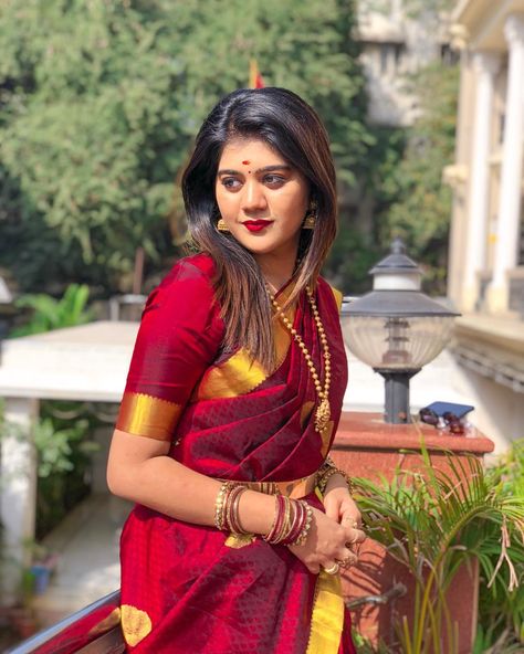 Tell me something that is more beautiful than a Kanchipuram Silk Saree ❤️ I was looking for a really nice deep maroon saree for the longest… Red Bridal Saree South Indian, South Indian Bridal Saree, Red Bridal Saree, Saree South Indian, South Indian Wedding Saree, Engagement Saree, Indian Engagement, Marathi Bride, Maroon Saree