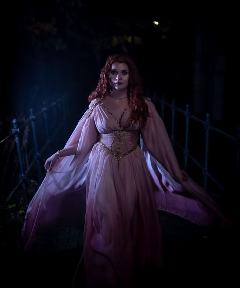 Aleera - Bride of Dracula - Velveteena Leigh Aleera Van Helsing, Dracula Brides, Dracula Outfit, Elizabeth Swann Dress, Bride Of Dracula, Dracula's Brides, Dracula Costume, Halloween Bride, Vampire Bride