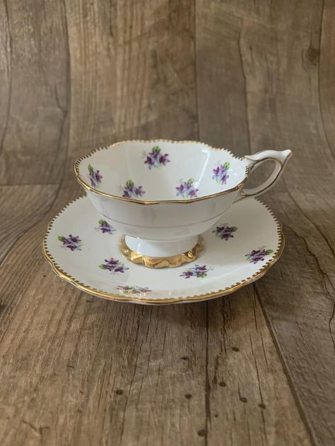 Antoinette Core, Vintage Teaset, Vintage Tea Cup Set, Mauve Flowers, English Tea Set, Vintage Tea Cups, Sweet Violets, Royal Stafford, English Tea