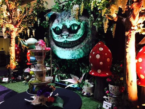 Our creative stylists will engineer the Cheshire Cat to come and visit your Alice in Wonderland themed event, with a tea party theme and decorations for your venue Alice Halloween, Alice In Wonderland Decor, Alice In The Wonderland, Little Bunny Foo Foo, Wonderland Decor, Dark Alice In Wonderland, Enchanted Tree, Alice In Wonderland Characters, Prom Themes